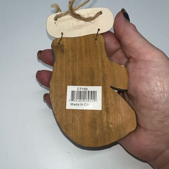 Rustic “Let it Snow” Handmade‎ Wooden Snowman Stocking Christmas Ornament - Picture 7 of 7